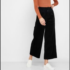 NEW black f21 corduroy wide leg pants